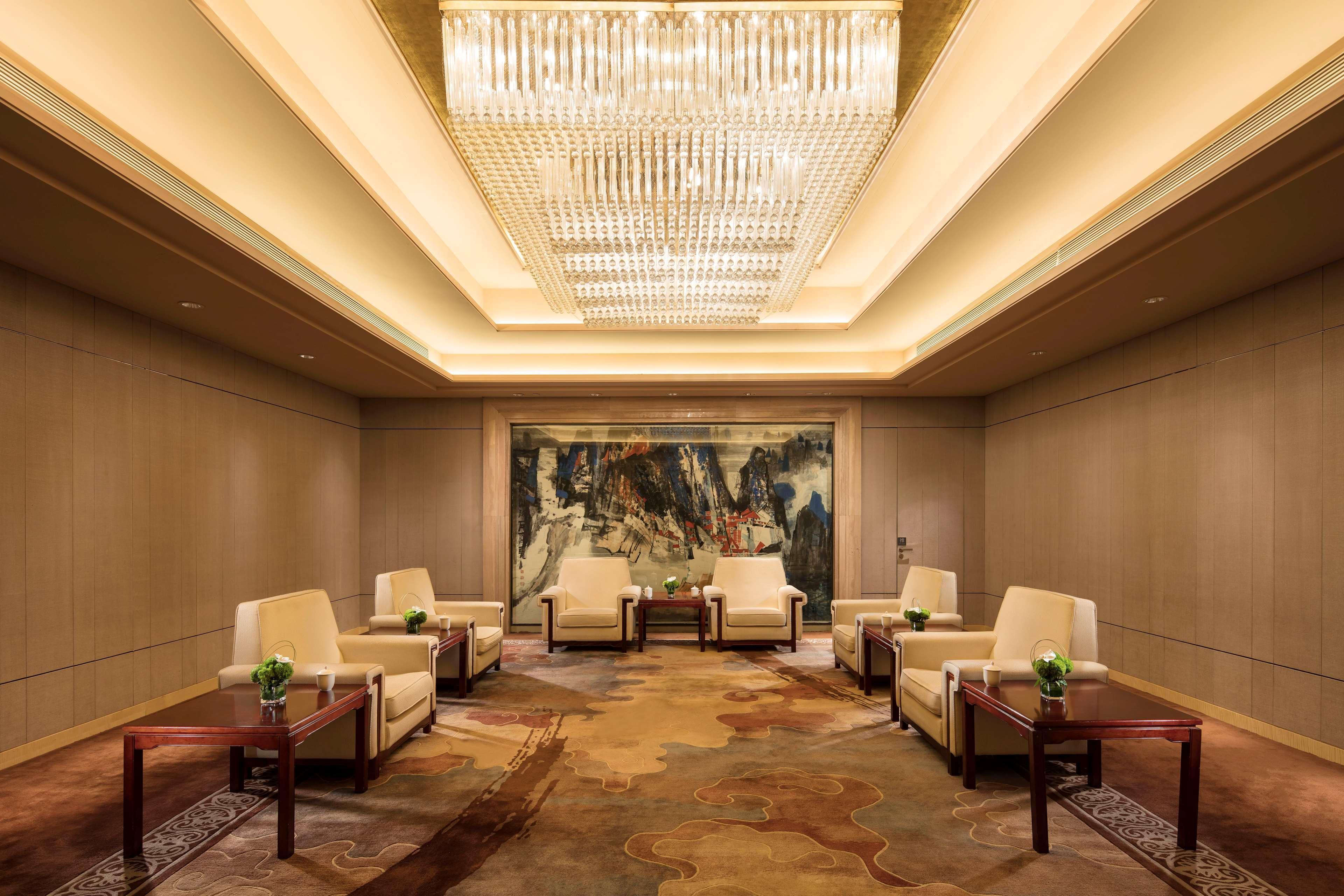 Hotel Hilton Dalian Exterior foto
