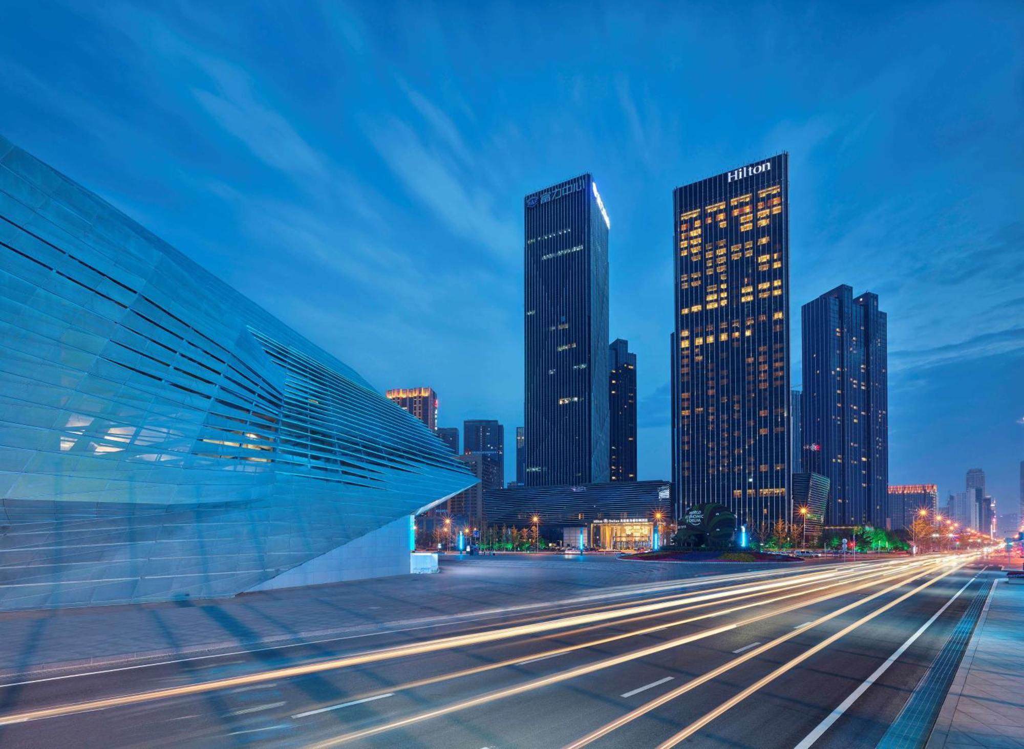 Hotel Hilton Dalian Exterior foto